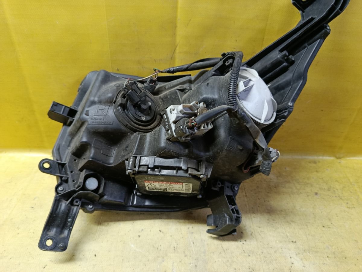 Фара 100-51990 100-51990 на Daihatsu Move L175S Фото 4