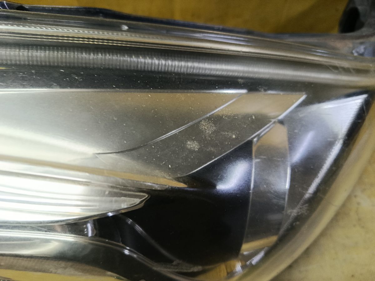 Фара 47-65 47-65 на Toyota Prius Alpha ZVW41W Фото 4