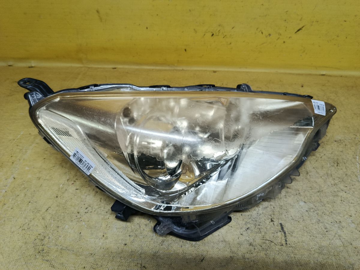Фара 52-244 52-244 на Toyota Aqua NHP10 Фото 1