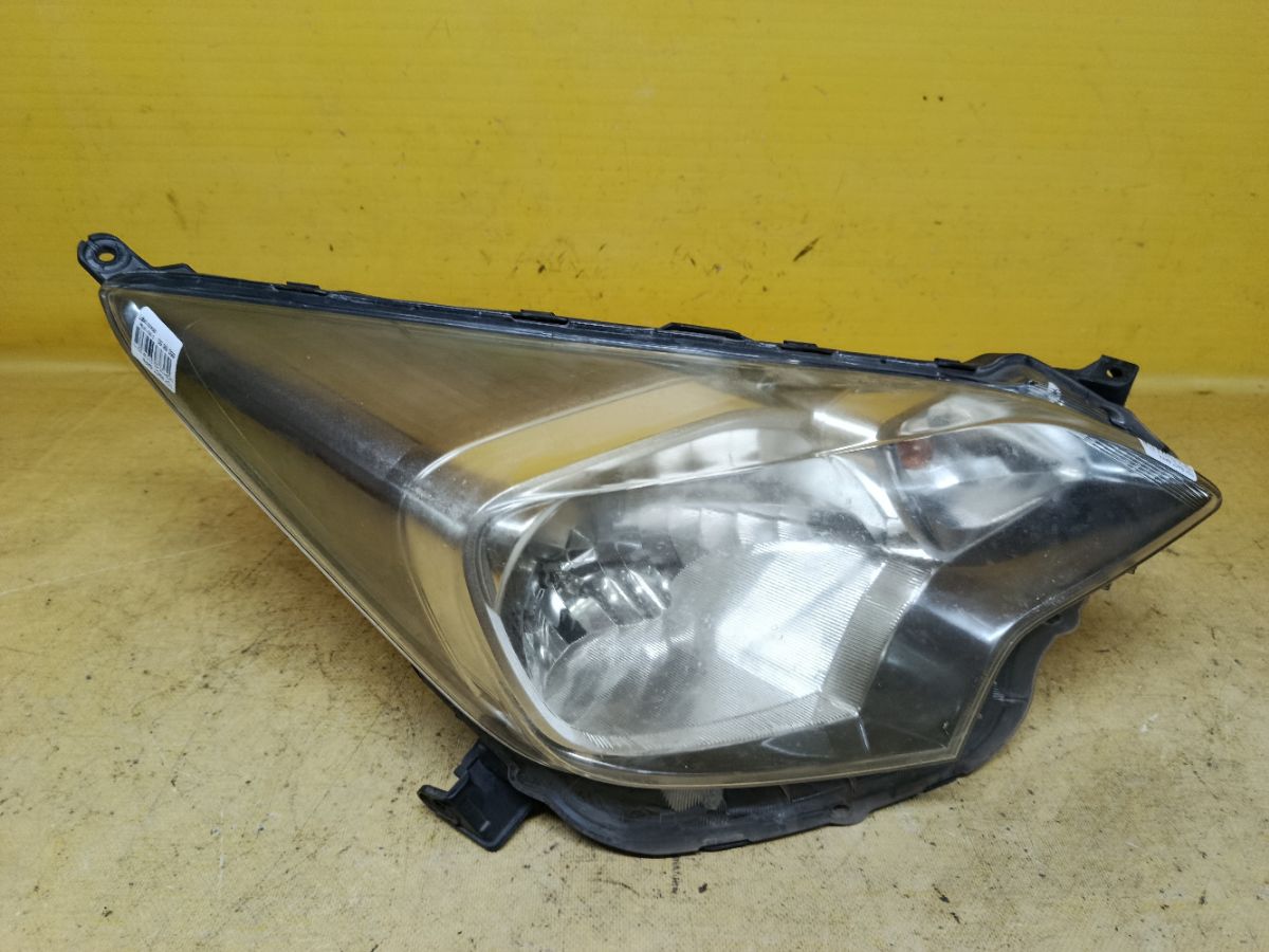 Фара 52-212 52-212 на Toyota Ractis NCP120 Фото 1