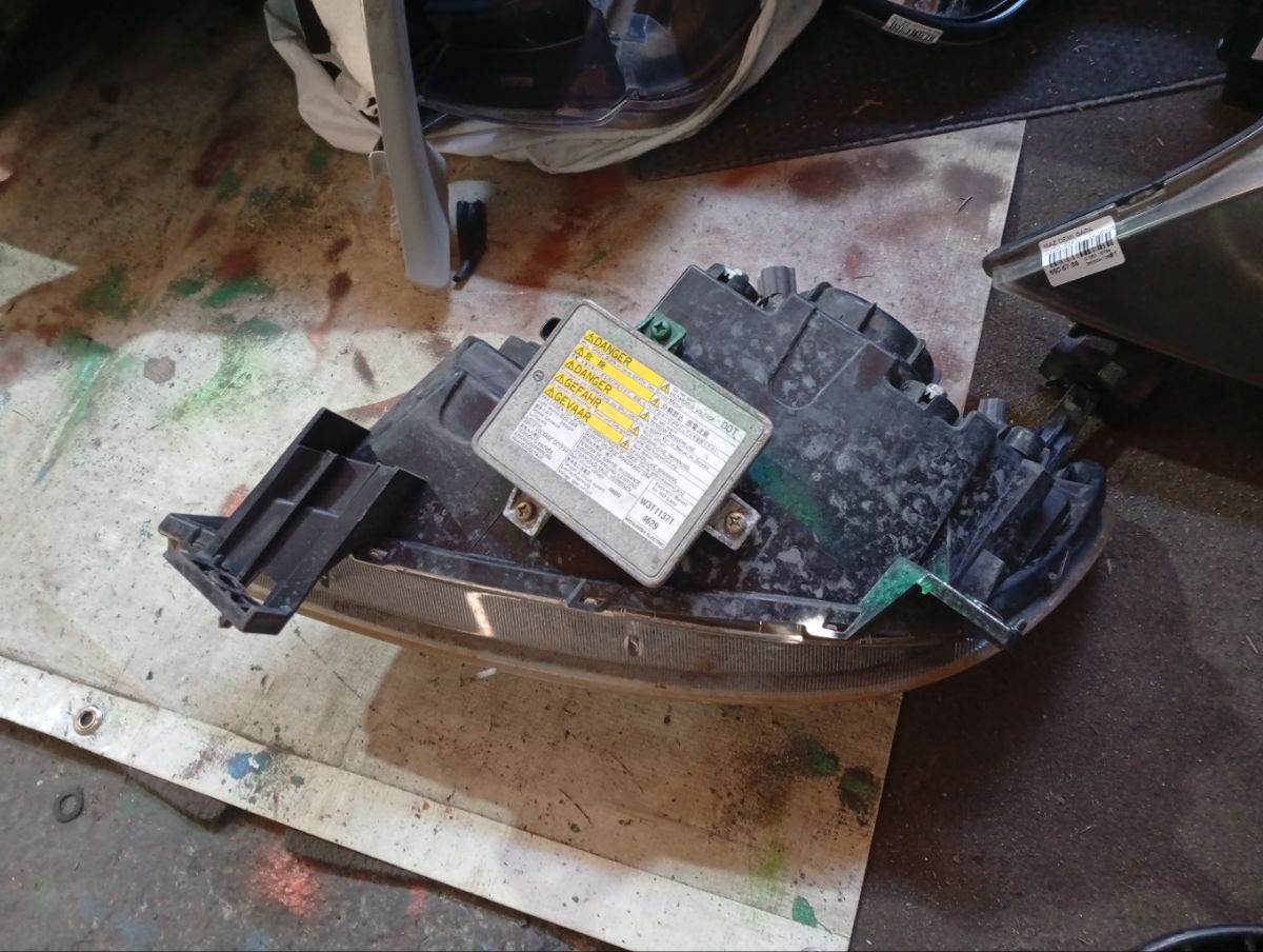 Фара P2632 P2632 на Mazda Demio DY3W Фото 7