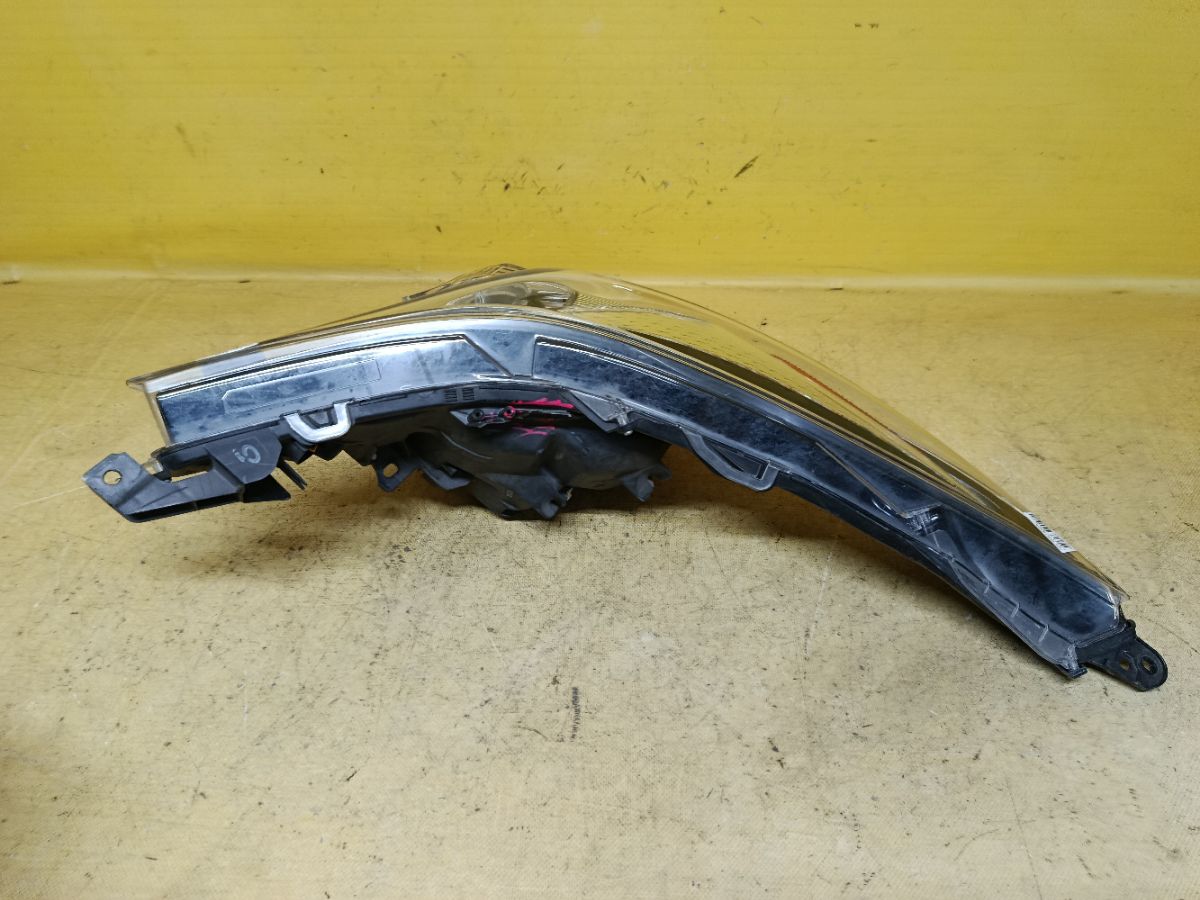 Фара 47-75 47-75 на Toyota Prius ZVW51 Фото 4