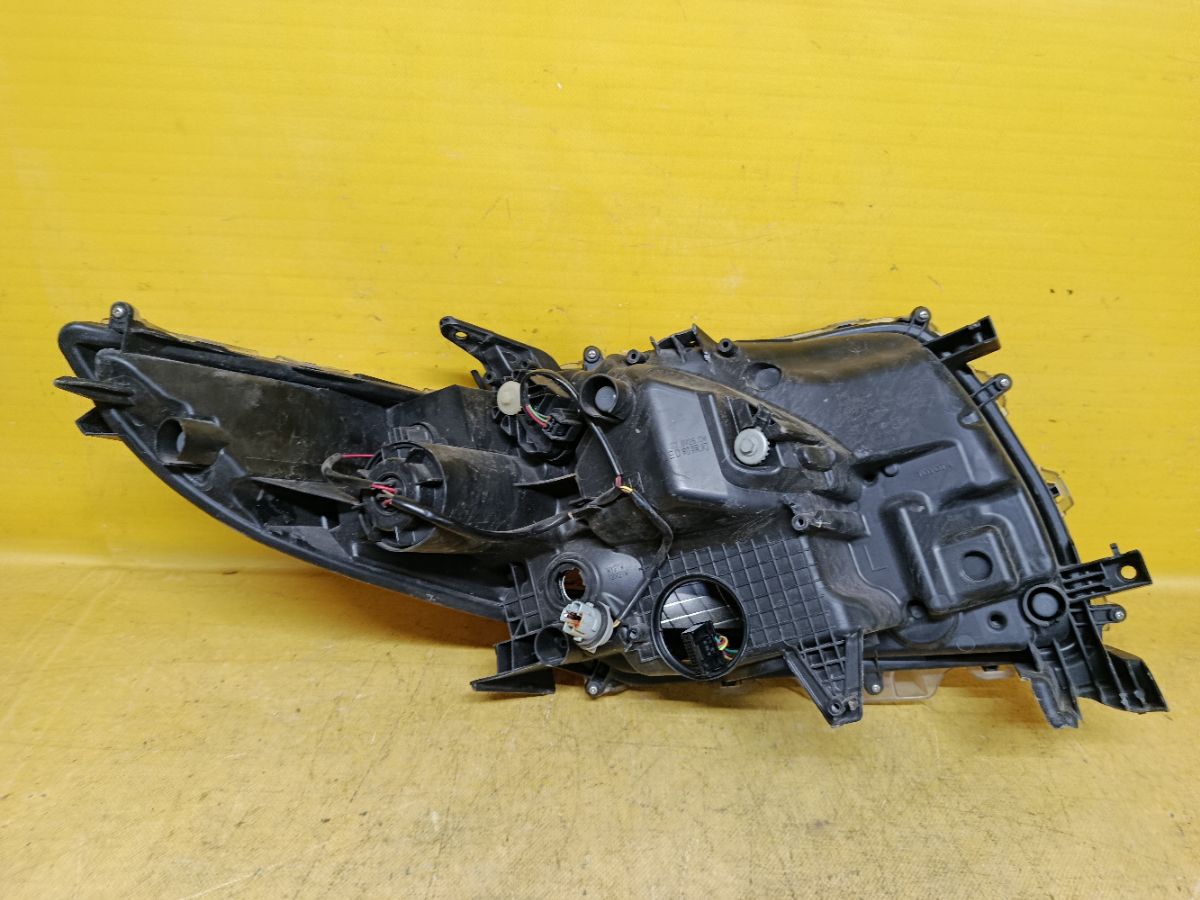Фара 58-60 58-60 на Toyota Alphard AGH30W Фото 6