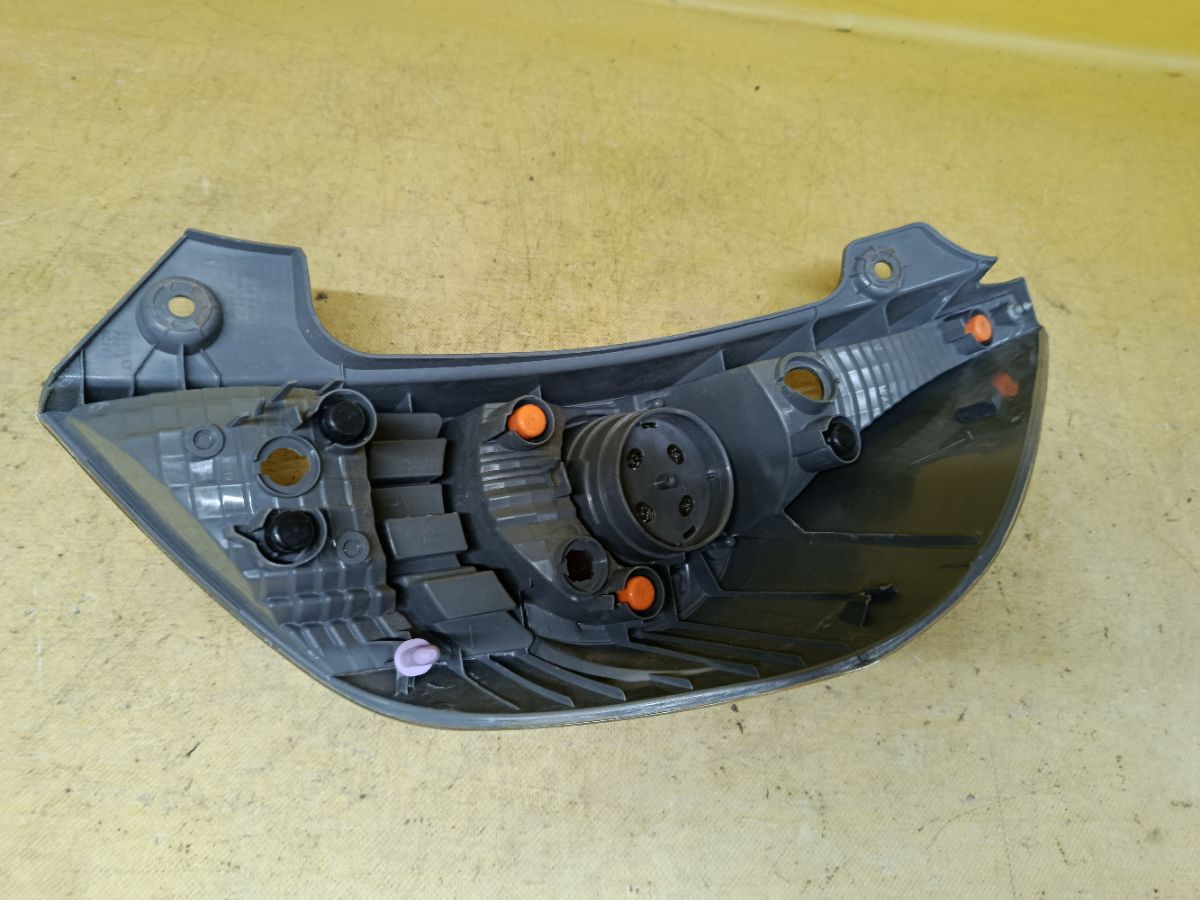 Стоп 52-252 52-252 на Toyota Aqua NHP10 Фото 4