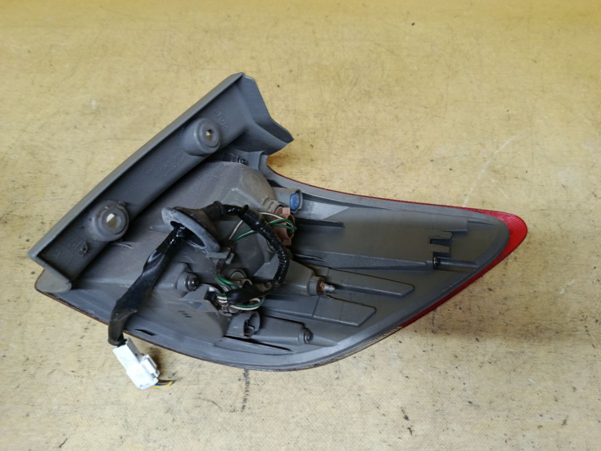 Стоп 68-17 68-17 на Toyota Wish ZGE20G Фото 3