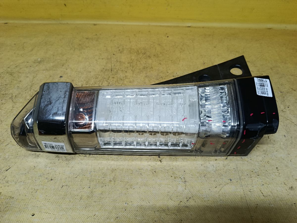 Стоп D106 D106 на Honda N-Box JF1 Фото 1