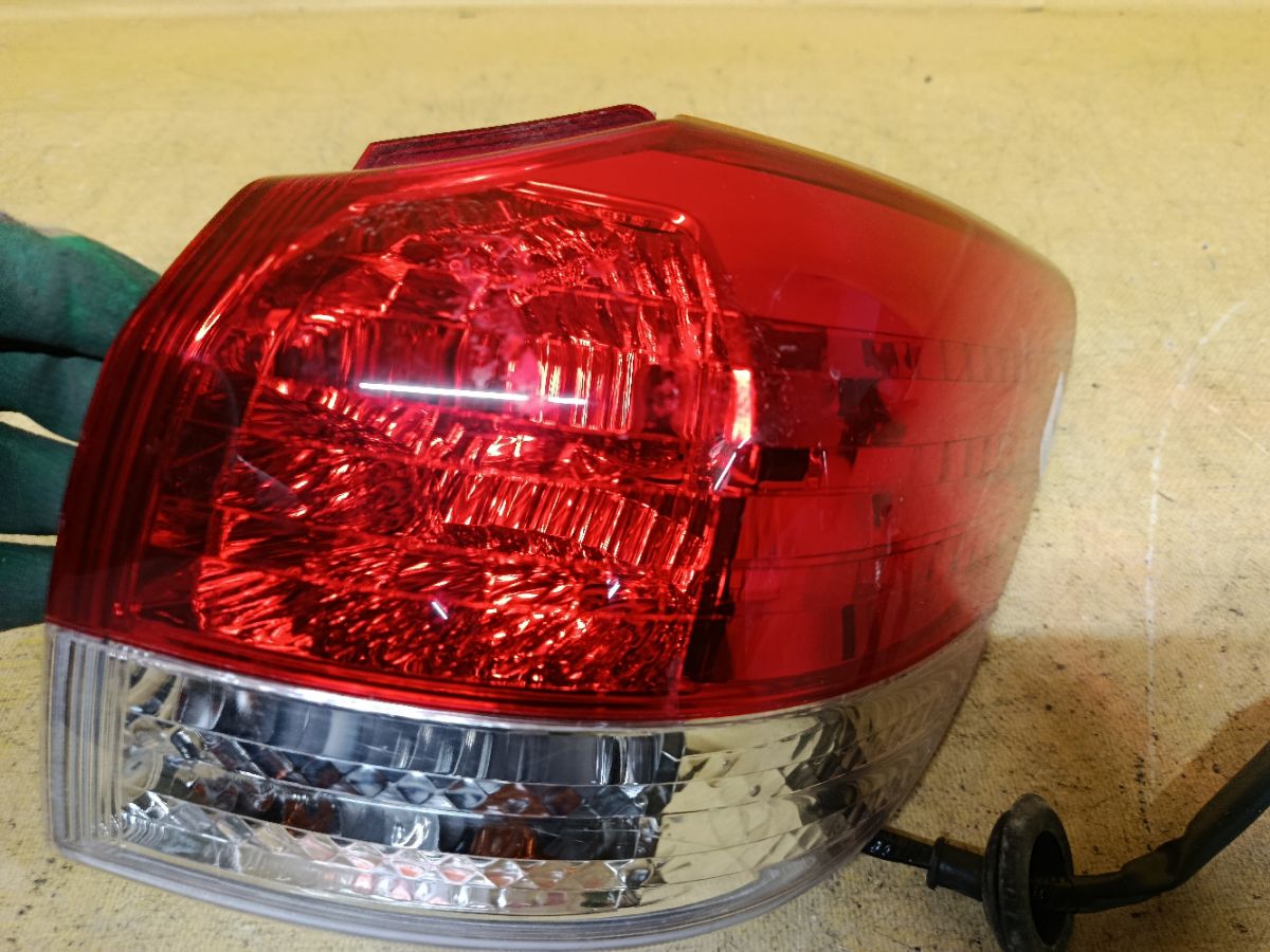Стоп 68-17 68-17 на Toyota Wish ZGE20G Фото 3