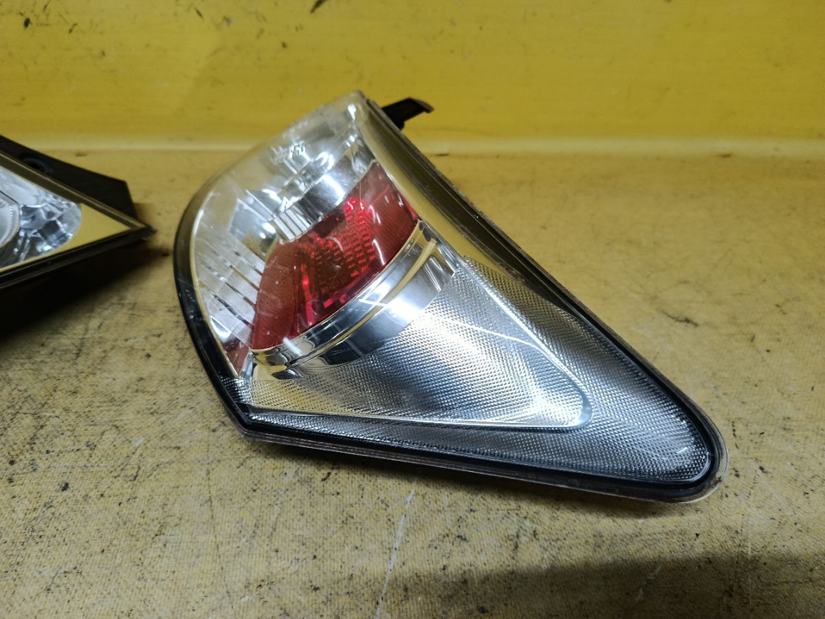 Стоп B1-6 B1-6 на Toyota Bb QNC21 Фото 3