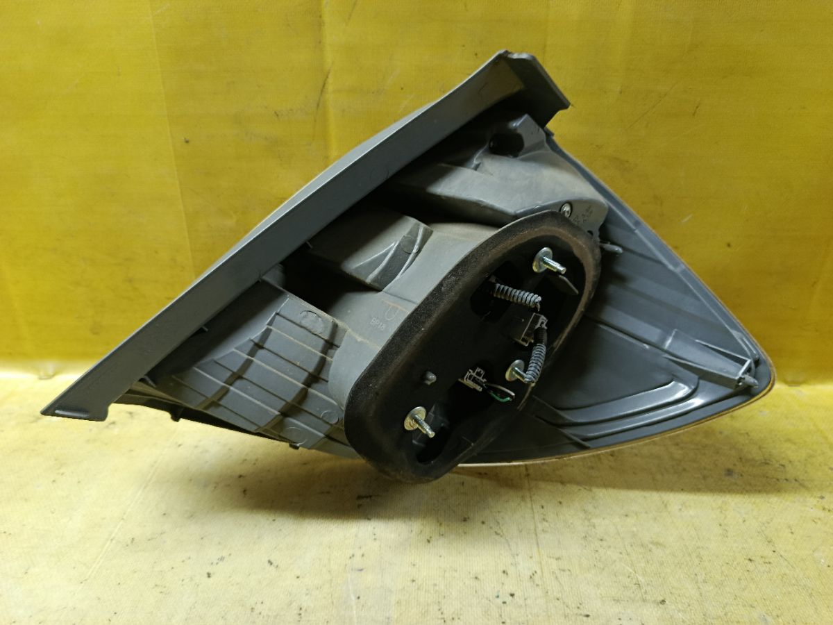 Стоп P9883 P9883 на Honda Fit Hybrid GP1 Фото 4