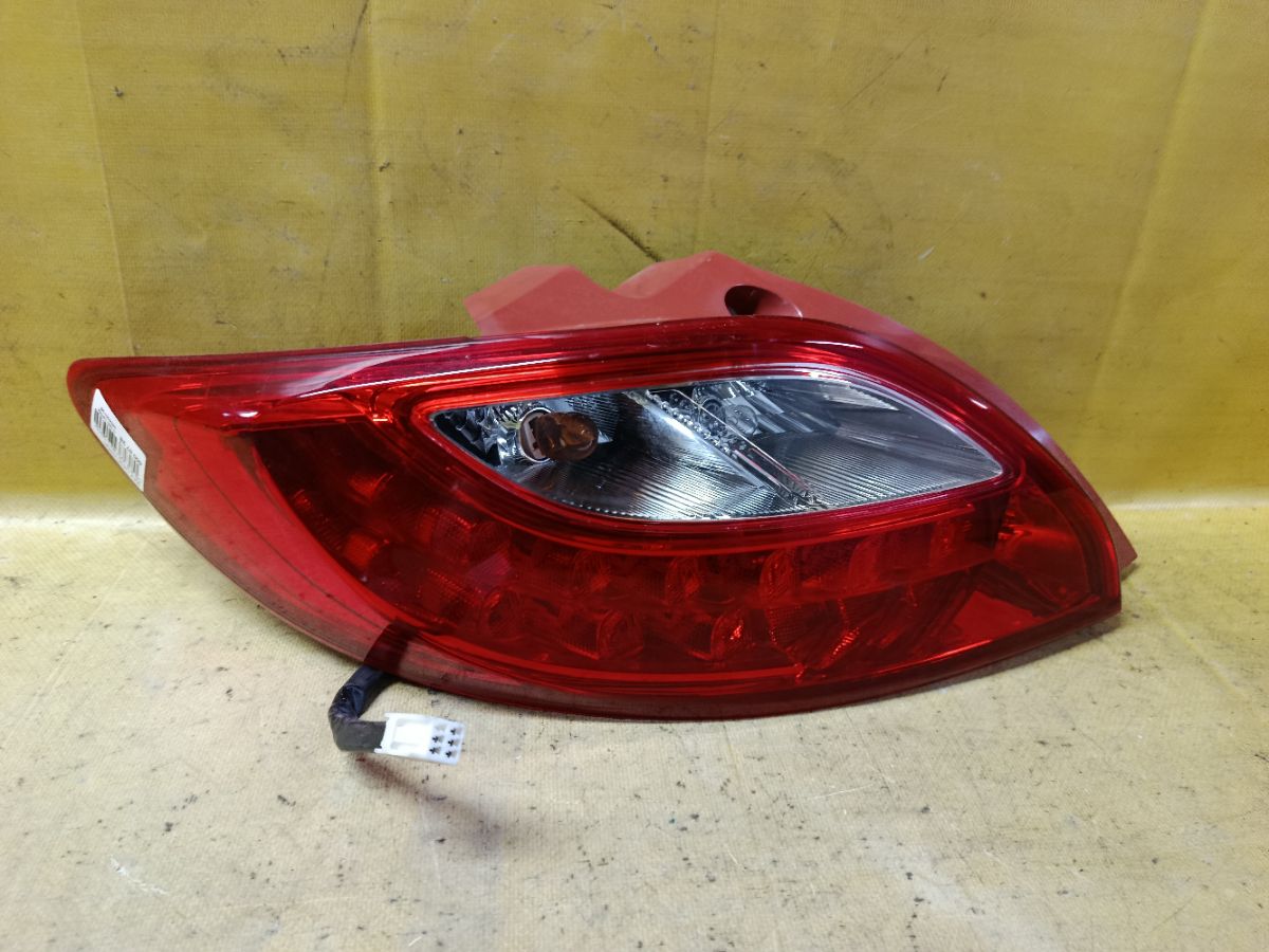 Стоп W0142 W0142 на Mazda Demio DEJFS Фото 1