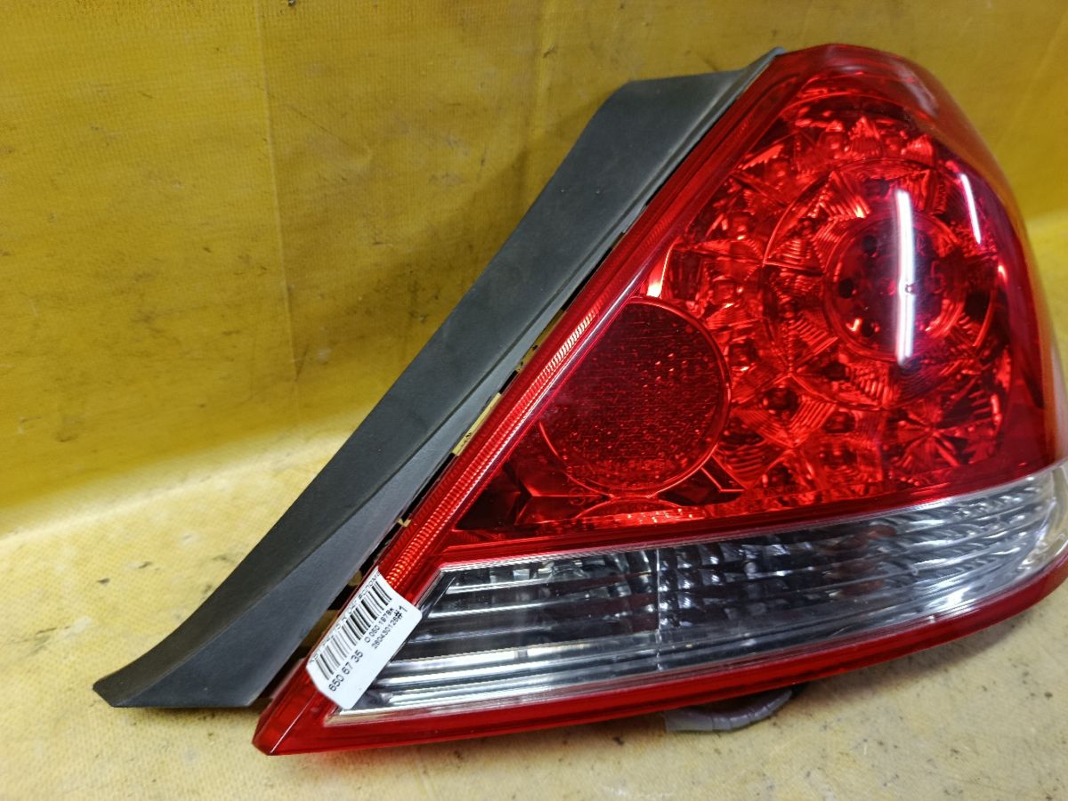 Стоп P4215 P4215 на Honda Legend KB1 Фото 3