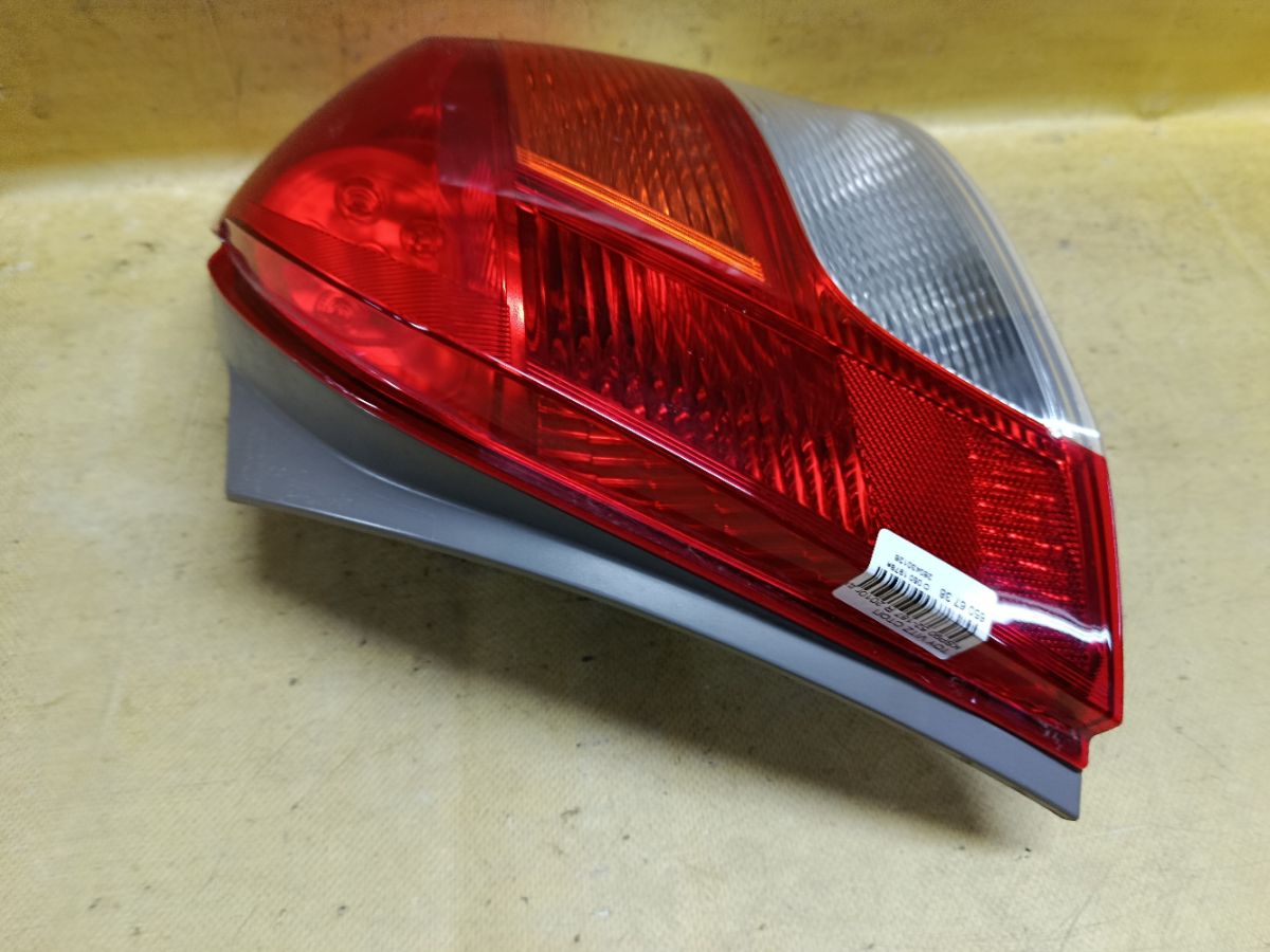 Стоп 52-187 52-187 на Toyota Vitz KSP90 Фото 3