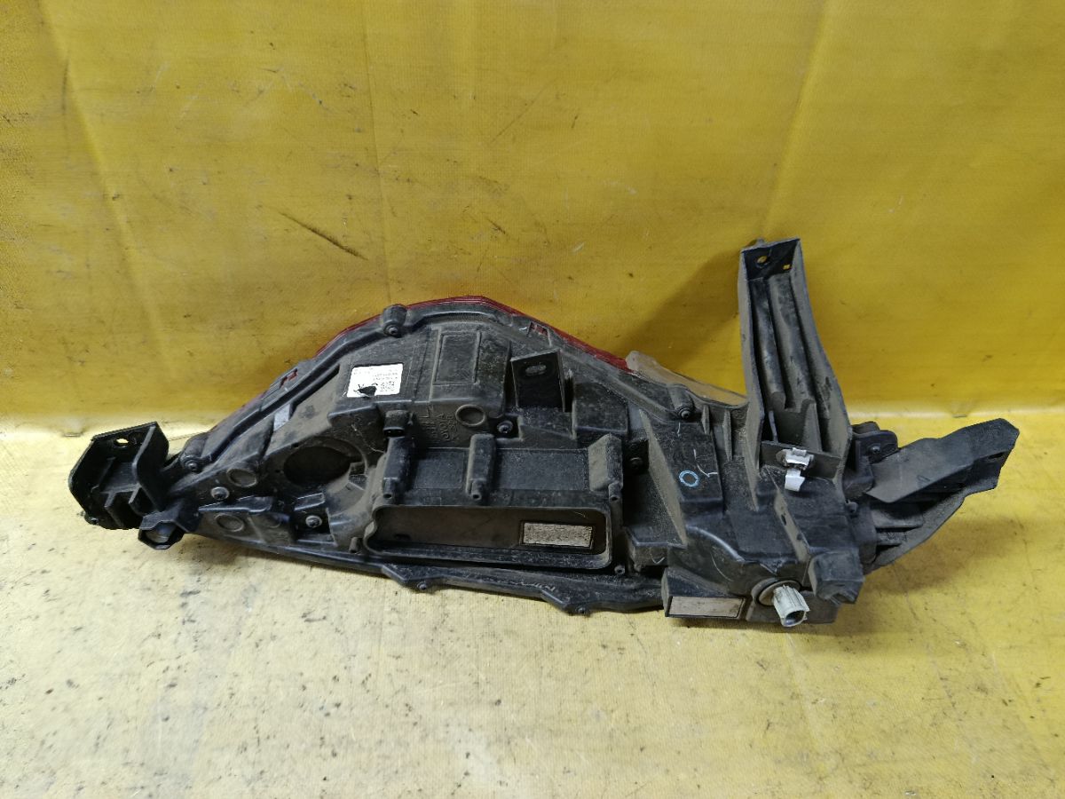 Стоп 47-102 47-102,81540-47020, 81530-47020 на Toyota Prius ZVW52 Фото 6