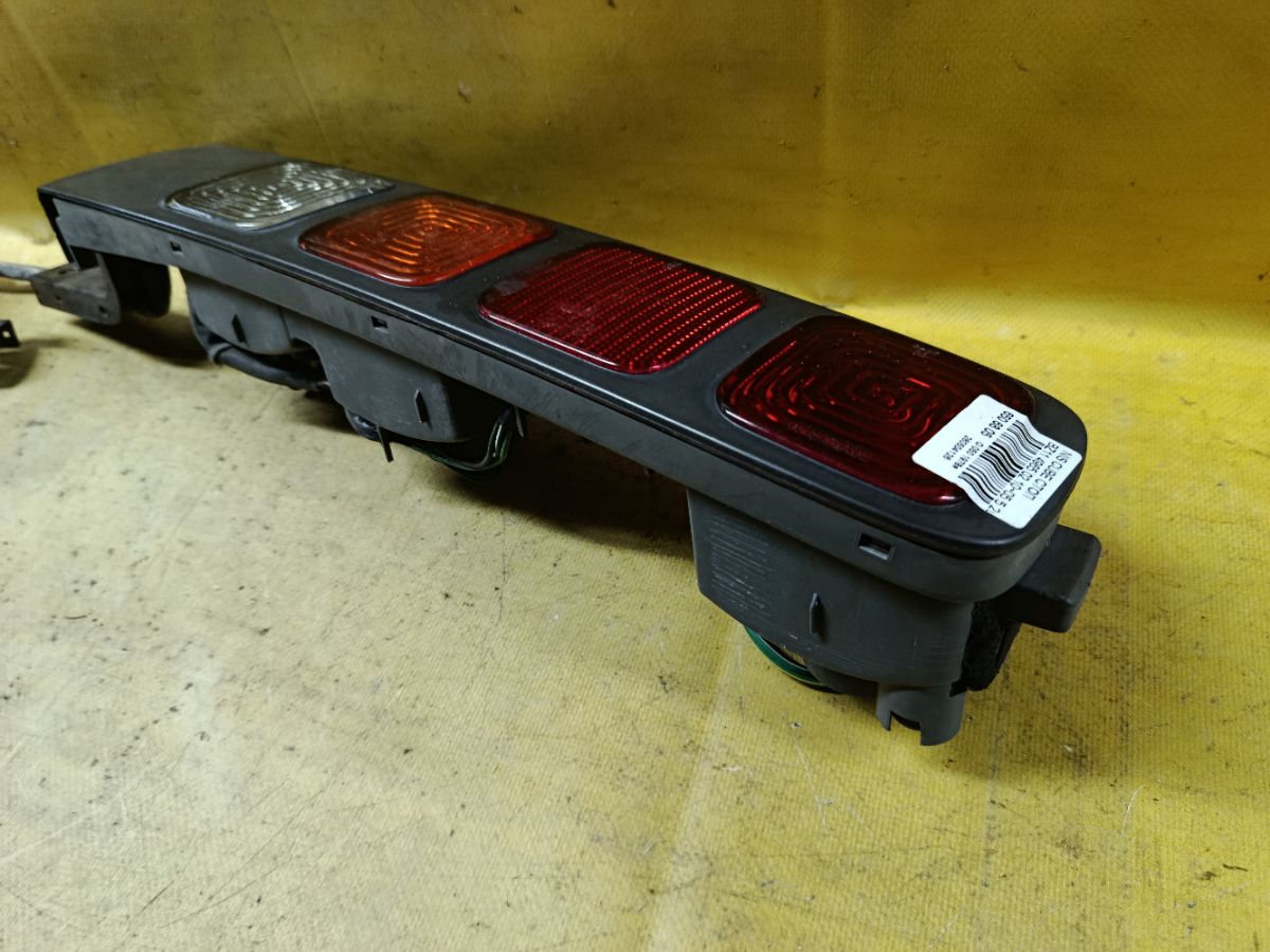 Стоп 4965 4965 на Nissan Cube BZ11 Фото 3