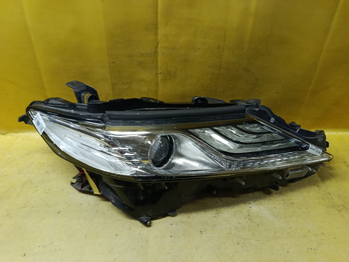 Фара 33-233 33-233 на Toyota Camry AXVH70 Фото 1