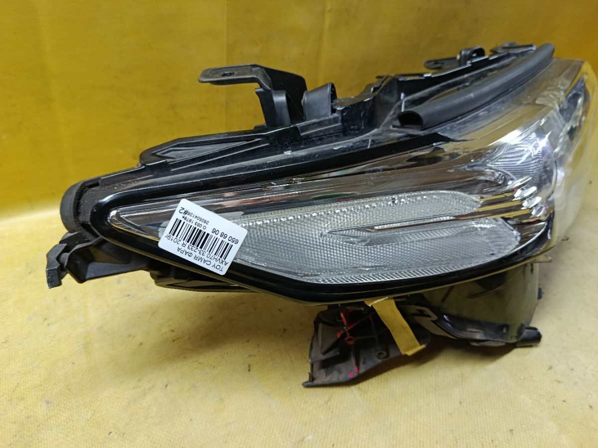 Фара 33-233 33-233 на Toyota Camry AXVH70 Фото 3