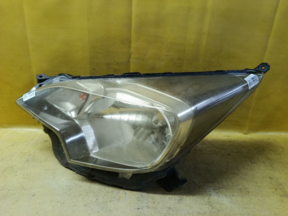 Фара 52-212 52-212 на Toyota Ractis NCP120 Фото 1