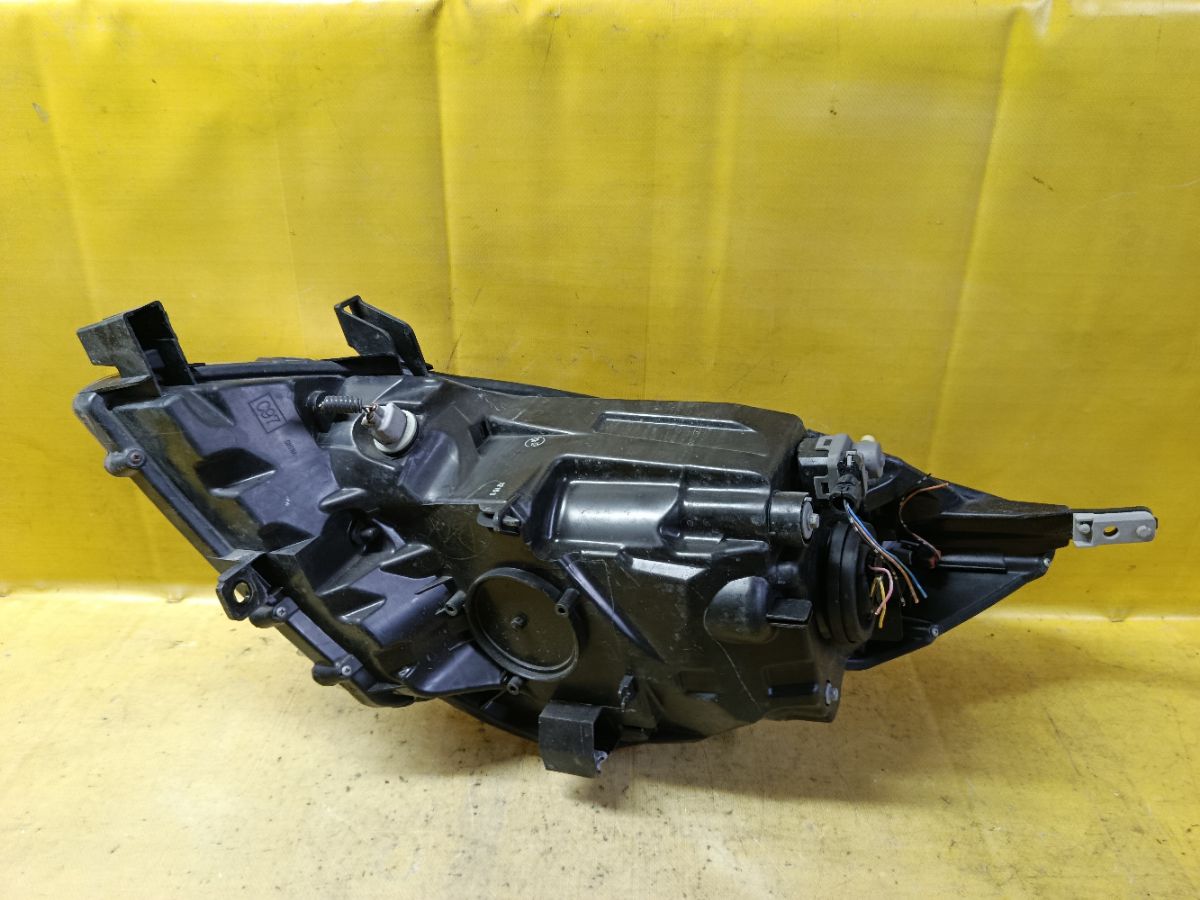 Фара H005 H005 на Nissan Note E11 Фото 4