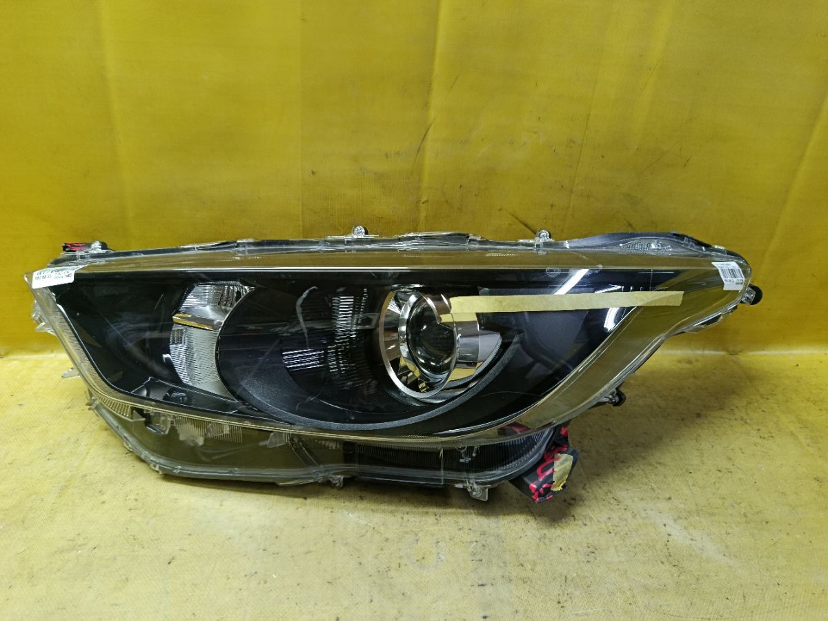 Фара K0-1 K0-1 на Toyota Yaris MXPH10 Фото 1