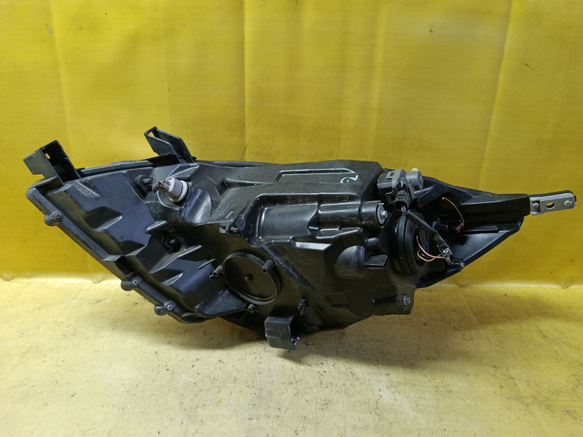 Фара H005 H005 на Nissan Note E11 Фото 4