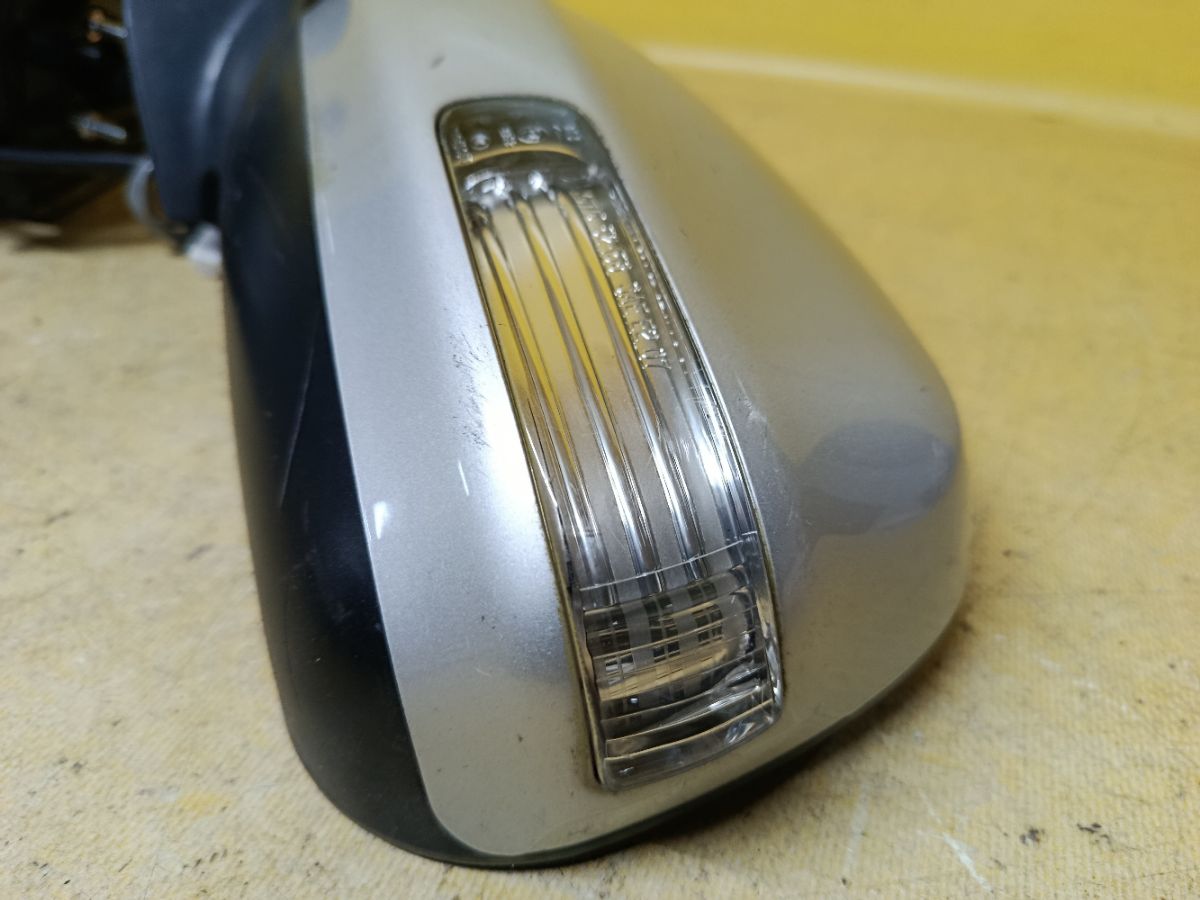 Зеркало двери боковой на Toyota Sienta NCP81G Фото 4