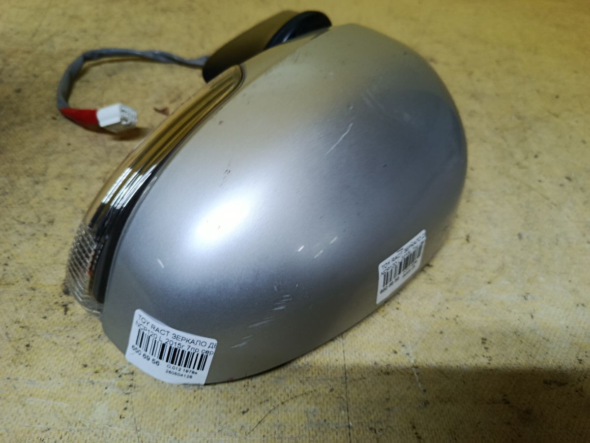 Зеркало двери боковой на Toyota Ractis NCP120 Фото 3
