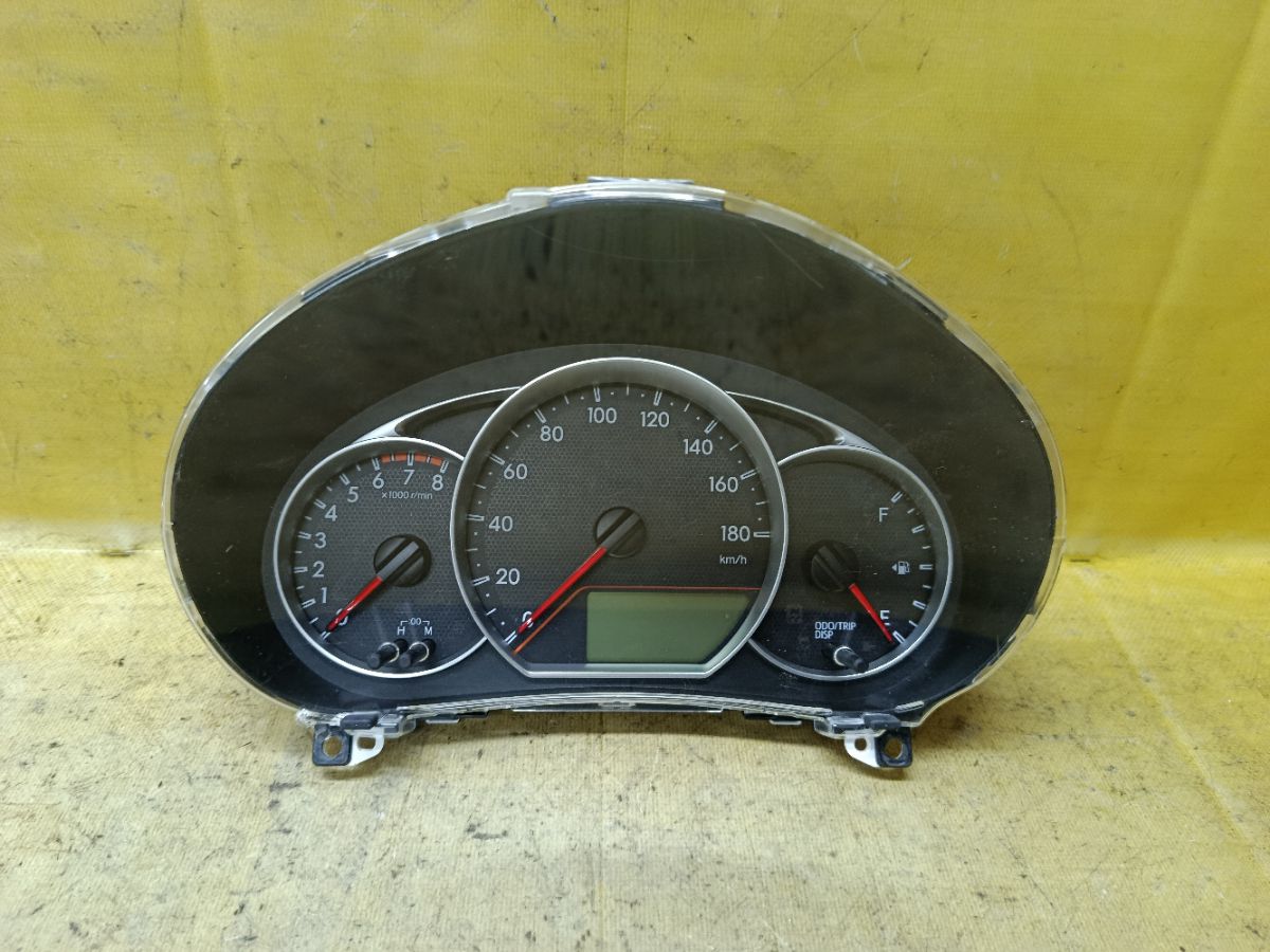Спидометр 83800-5CE20 на Toyota Ractis NCP120 1NZ-FE Фото 1