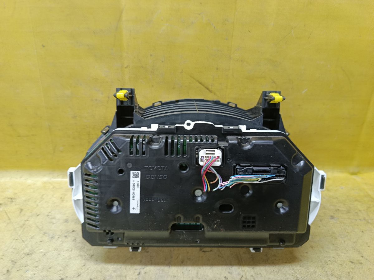 Спидометр 83800-5CK00 на Toyota Ractis NCP120 1NZ-FE Фото 3