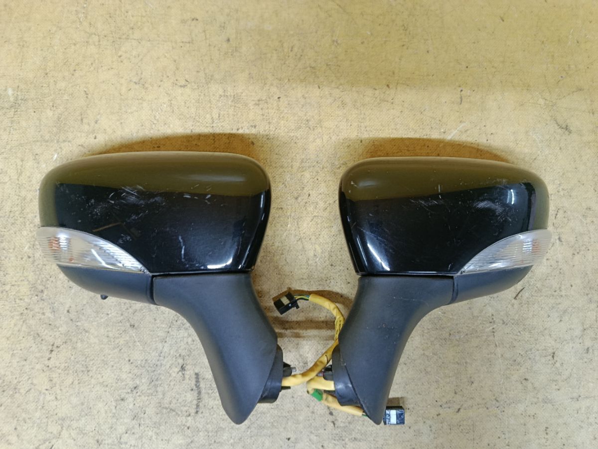 Зеркало двери боковой на Renault Captur VF12R Фото 1