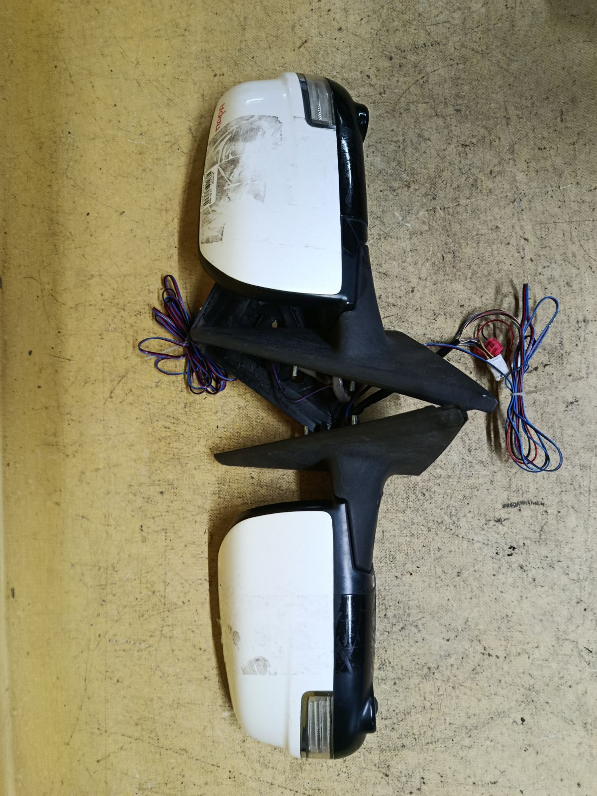 Зеркало двери боковой на Nissan Serena C26 Фото 1