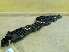 Крепление бампера на Toyota Alphard AGH30W Фото 3