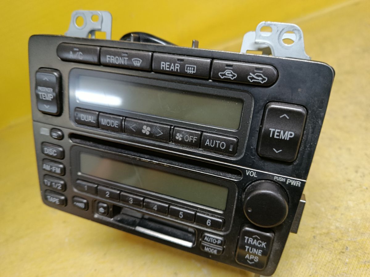 Блок управления климатконтроля 89030-51030 на Toyota Progres JCG10 1JZ-FSE Фото 3