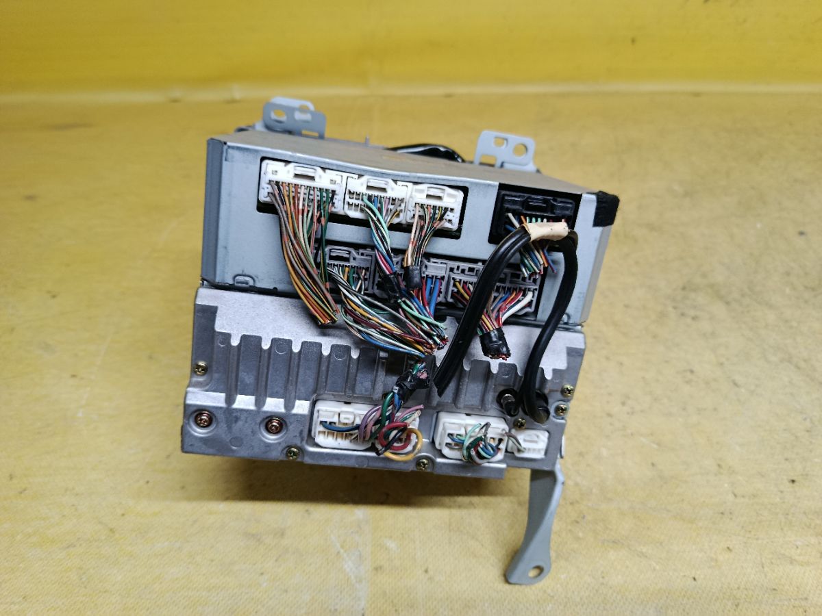 Блок управления климатконтроля 89030-51030 на Toyota Progres JCG10 1JZ-FSE Фото 4