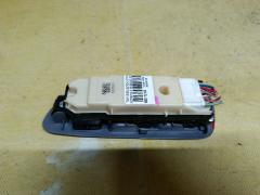 Блок упр-я стеклоподъемниками на Toyota Sienta NCP81G 84040-52031, Переднее Правое расположение