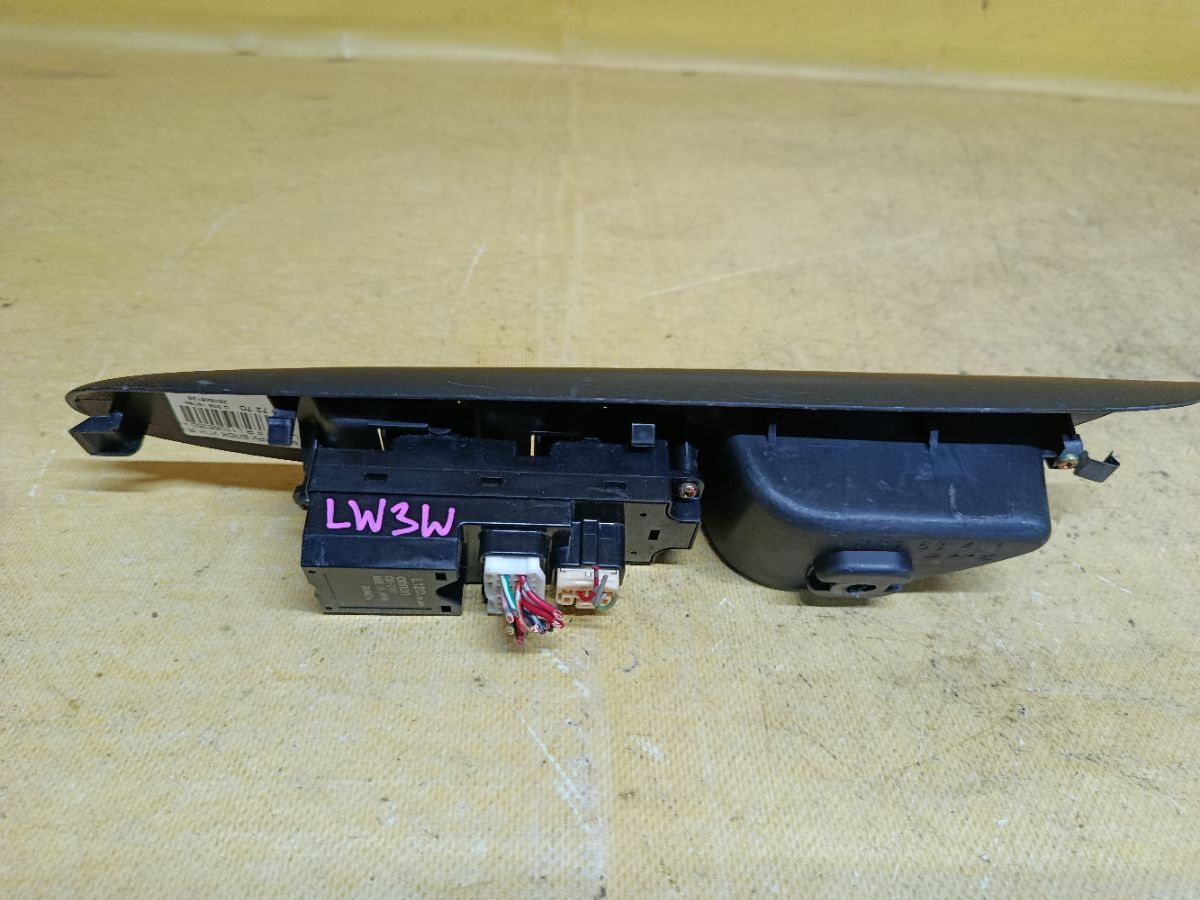 Блок упр-я стеклоподъемниками L12066350 на Mazda Mpv LW3W Фото 1