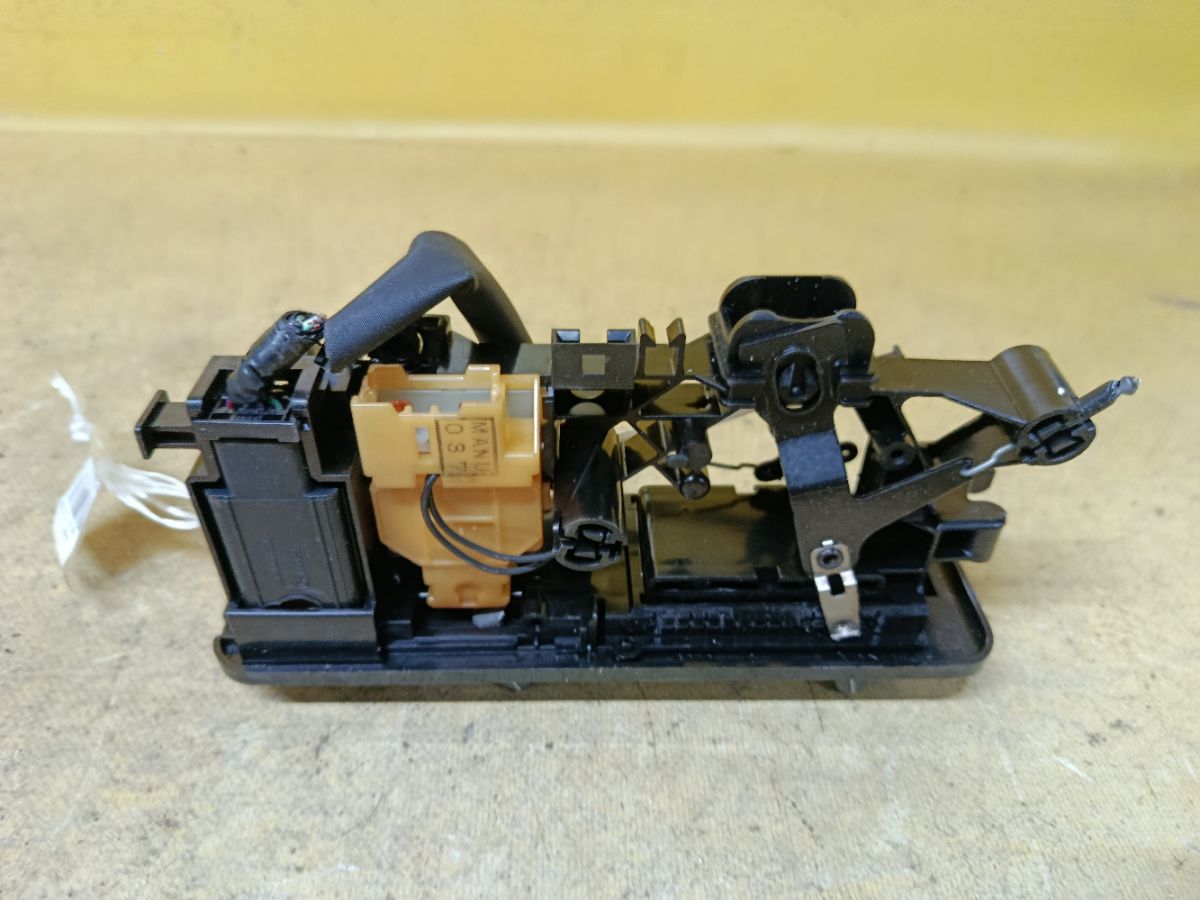 Блок управления климатконтроля на Toyota Caldina ET196V 5E-FE Фото 2