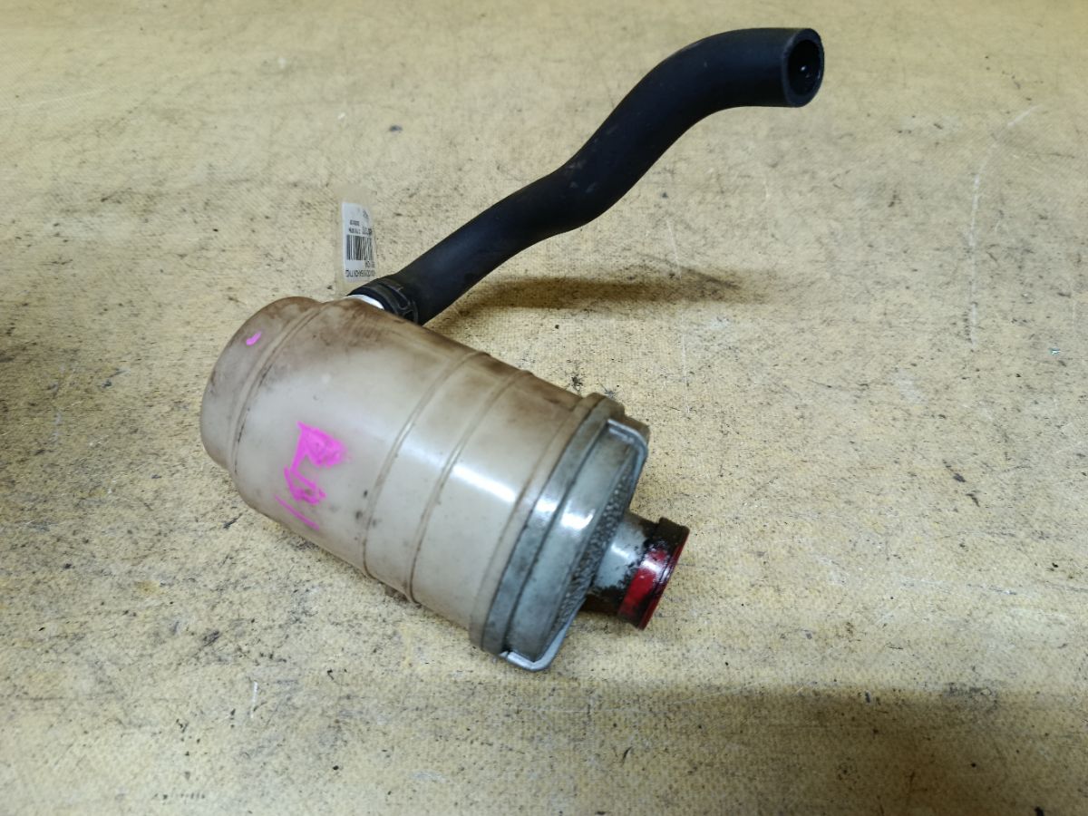 Бачок гидроусилителя 53701-SFE-003 на Honda Odyssey RB1 K24A Фото 2