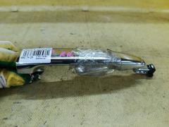 Ручка двери на Toyota Noah AZR60G Фото 2