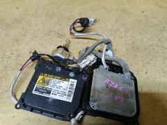 Блок розжига ксенона на Toyota Voxy AZR60G 85967-52030