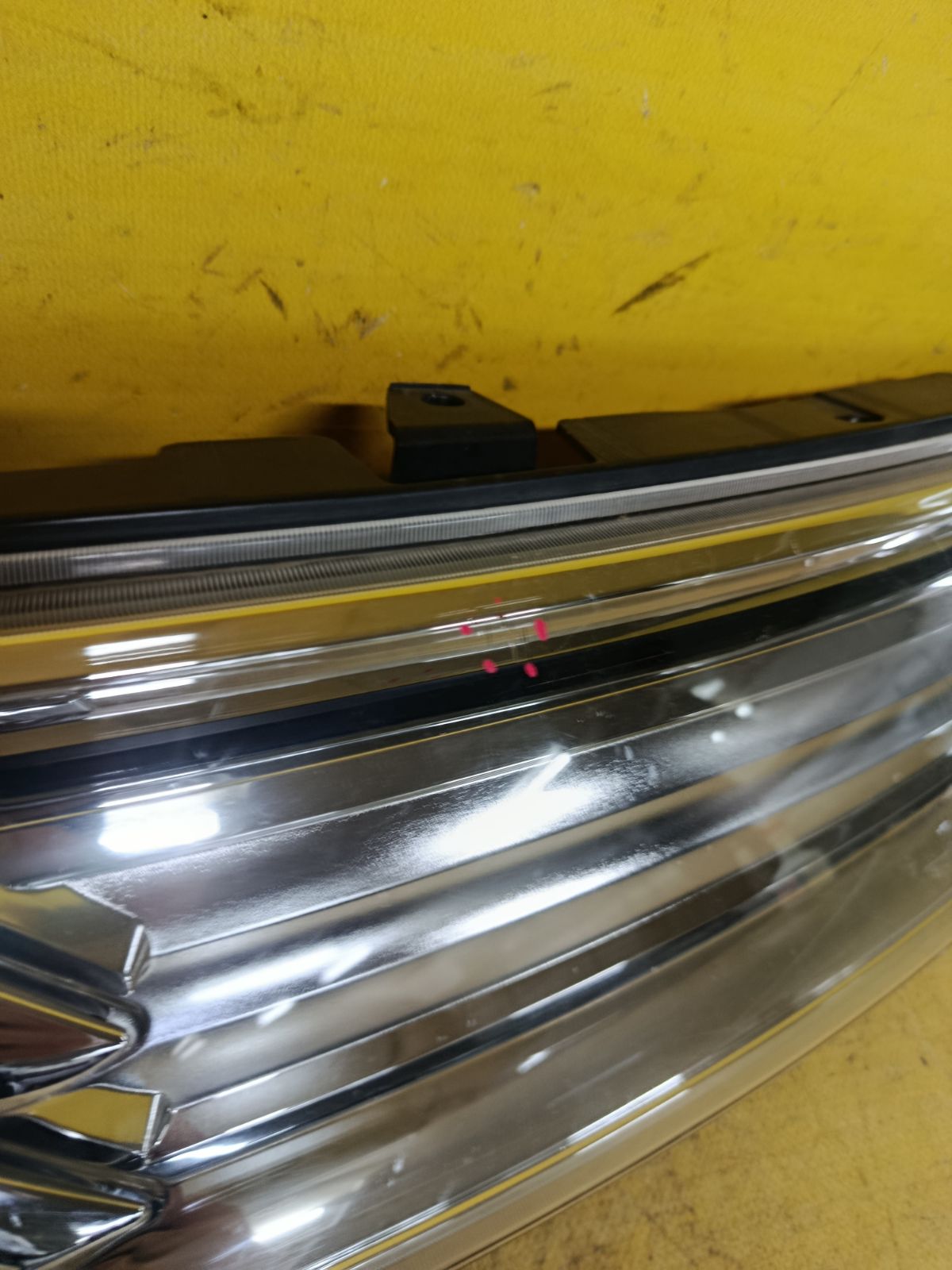 Решетка радиатора 72110-54M6 на Suzuki Solio MA15S Фото 2
