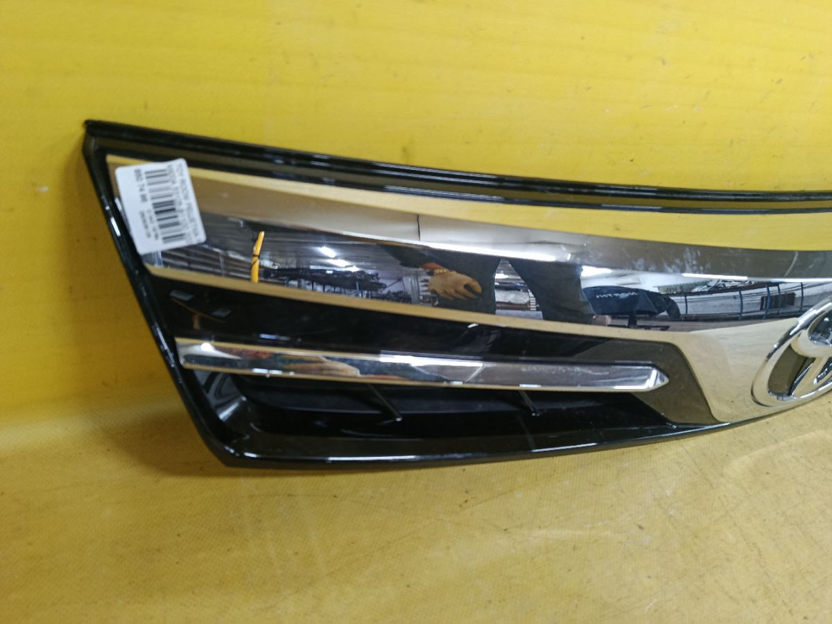 Решетка радиатора 53105-B1100 на Toyota Roomy M900A Фото 4
