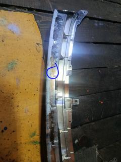 Решетка радиатора 53101-33380 на Toyota Camry AVV50 Фото 12