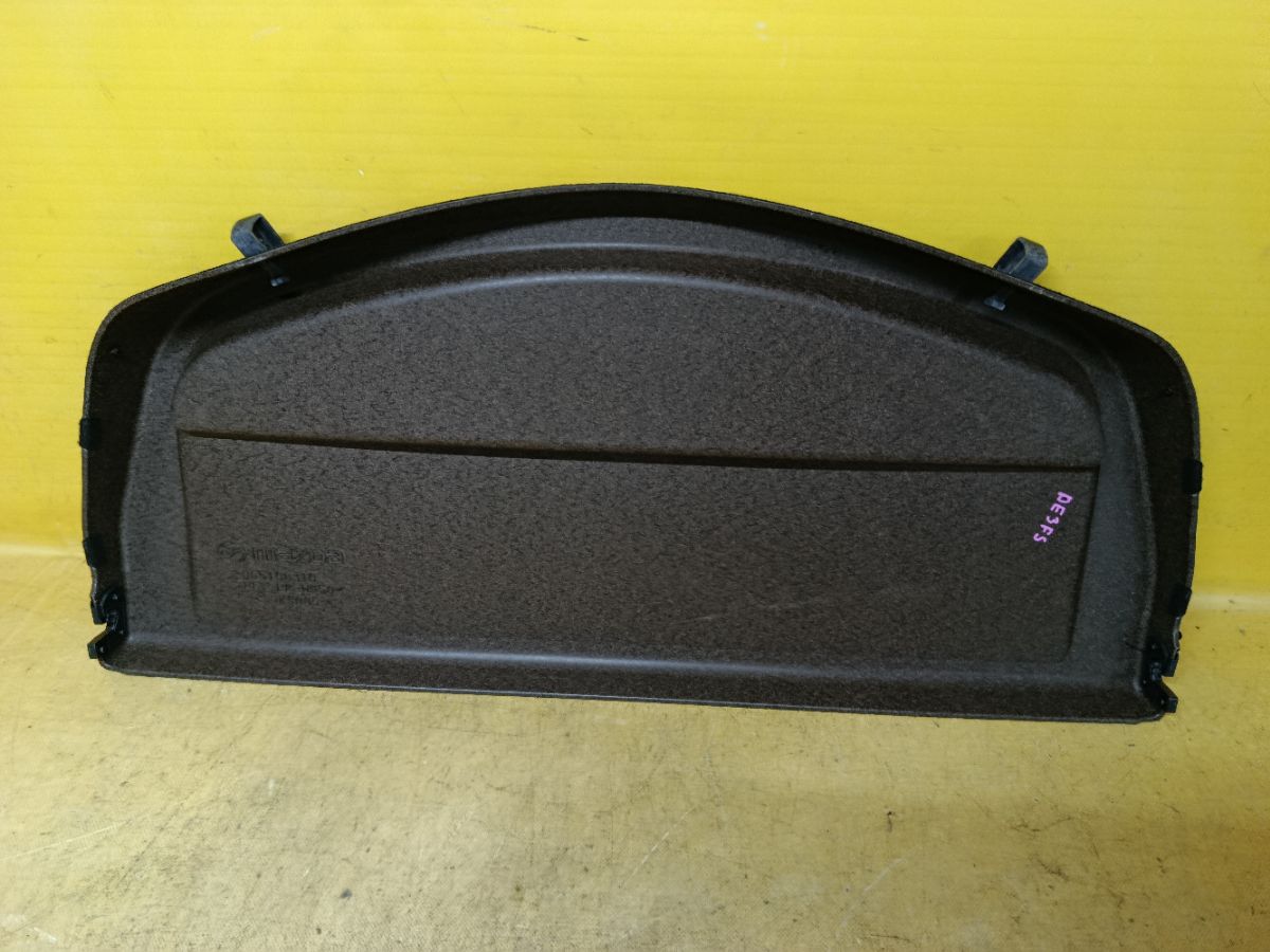Шторка багажника D65168310 на Mazda Demio DE3FS Фото 3