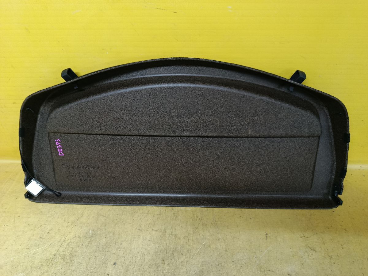 Шторка багажника D65168310 на Mazda Demio DE3FS Фото 3