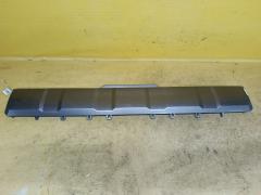 Накладка на бампер 52451-60030 на Toyota Land Cruiser TRJ250W Фото 2