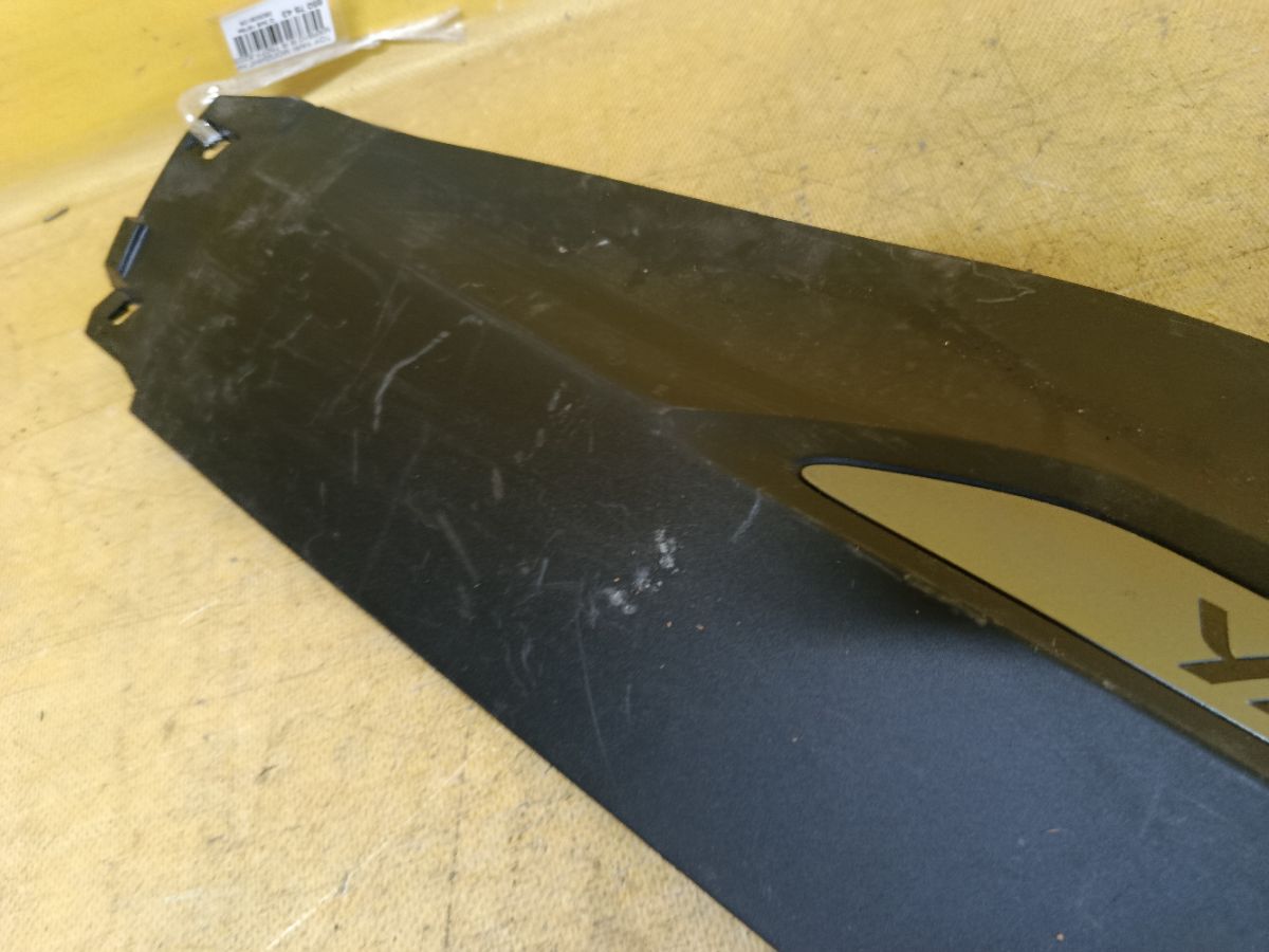 Молдинг на дверь 75077-52030 на Toyota Yaris Cross MXPB10 Фото 3