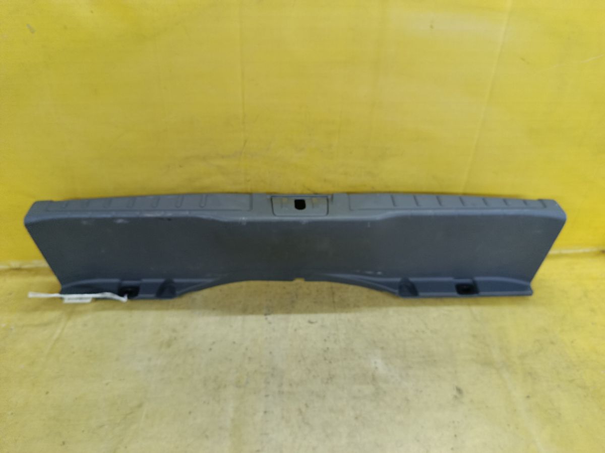 Обшивка багажника 84640-SFE-J010 на Honda Odyssey RB1 Фото 1