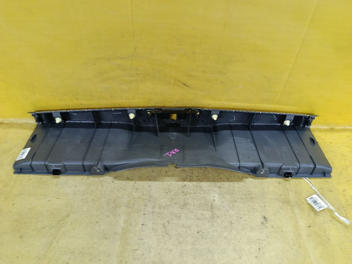 Обшивка багажника 84640-SFE-J010 на Honda Odyssey RB1 Фото 3