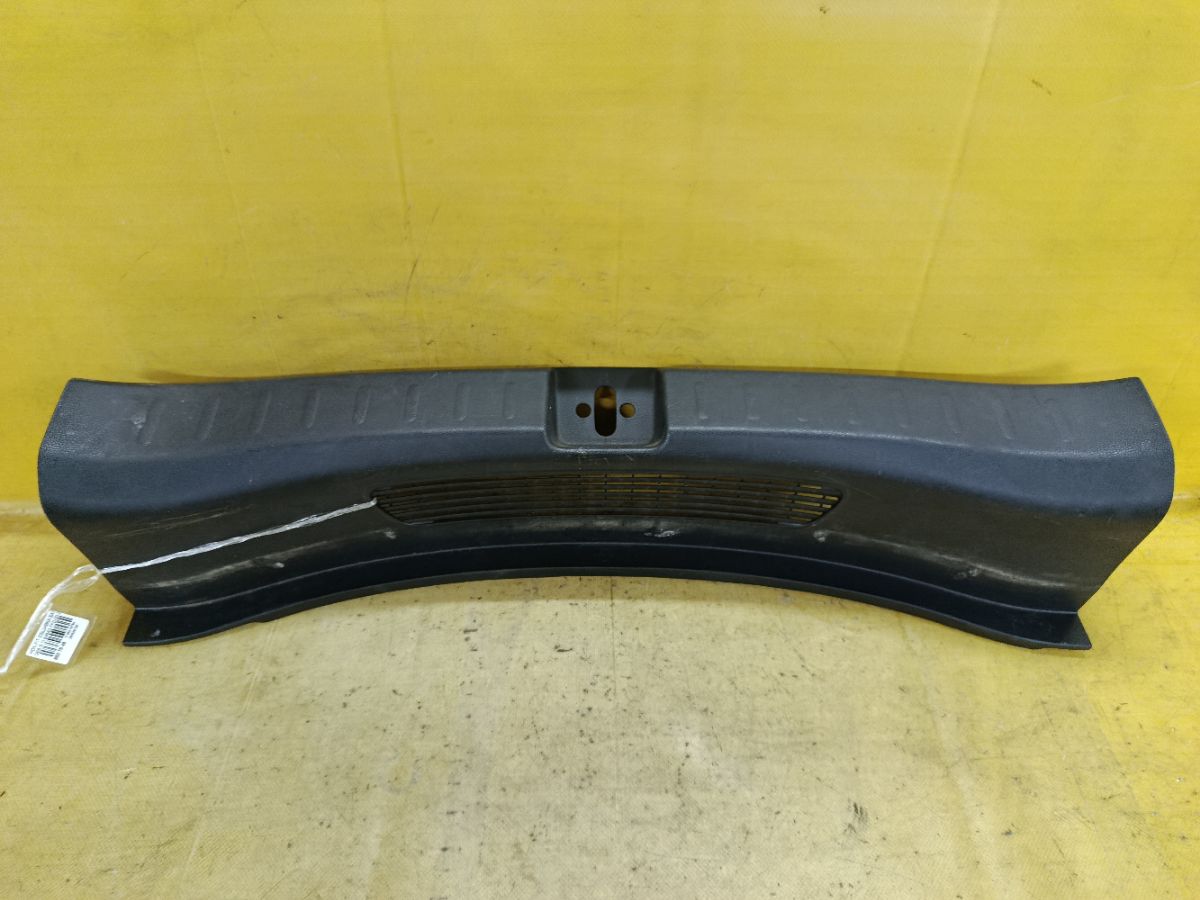 Обшивка багажника 84640-TF0-00-20 на Honda Fit GE6 Фото 1