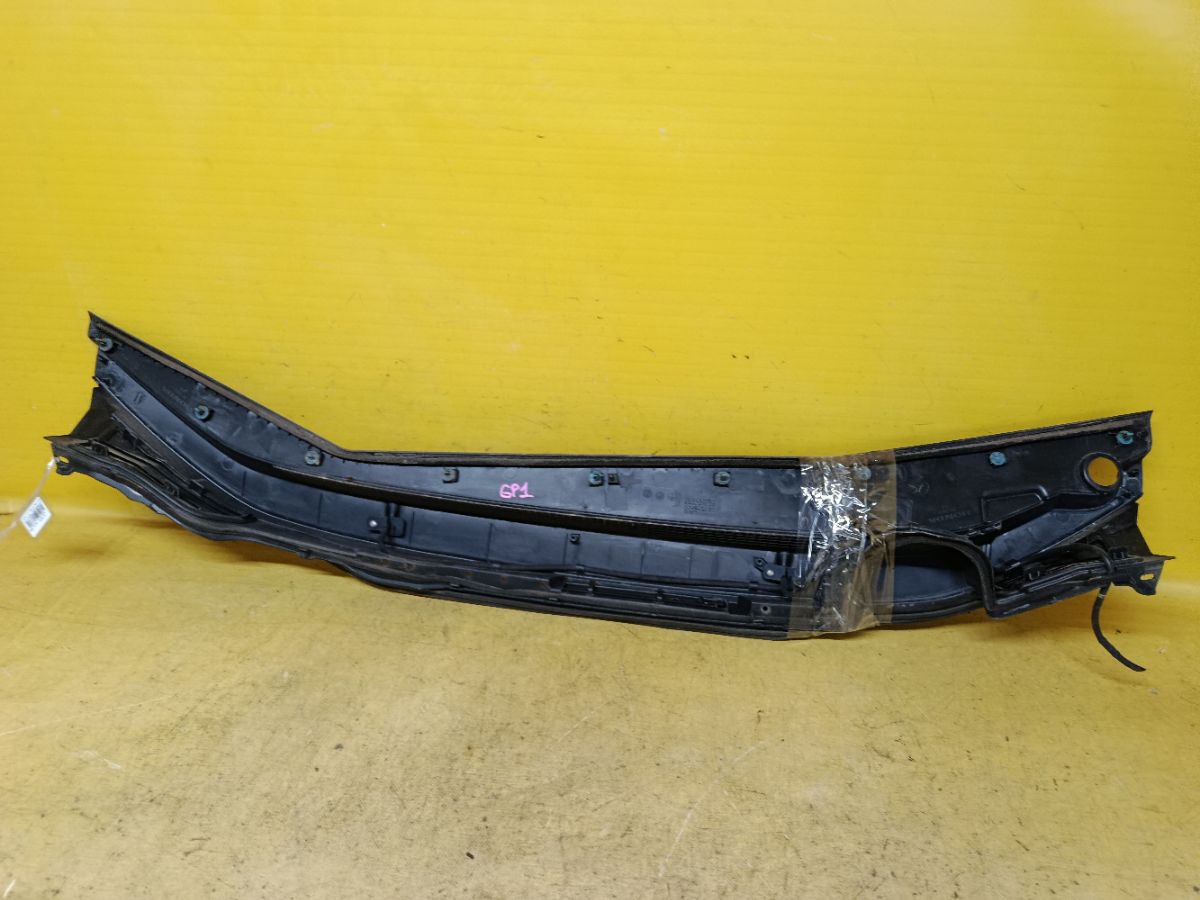 Решетка под лобовое стекло 74200-TF0-0000-50 на Honda Fit Hybrid GP1 Фото 6